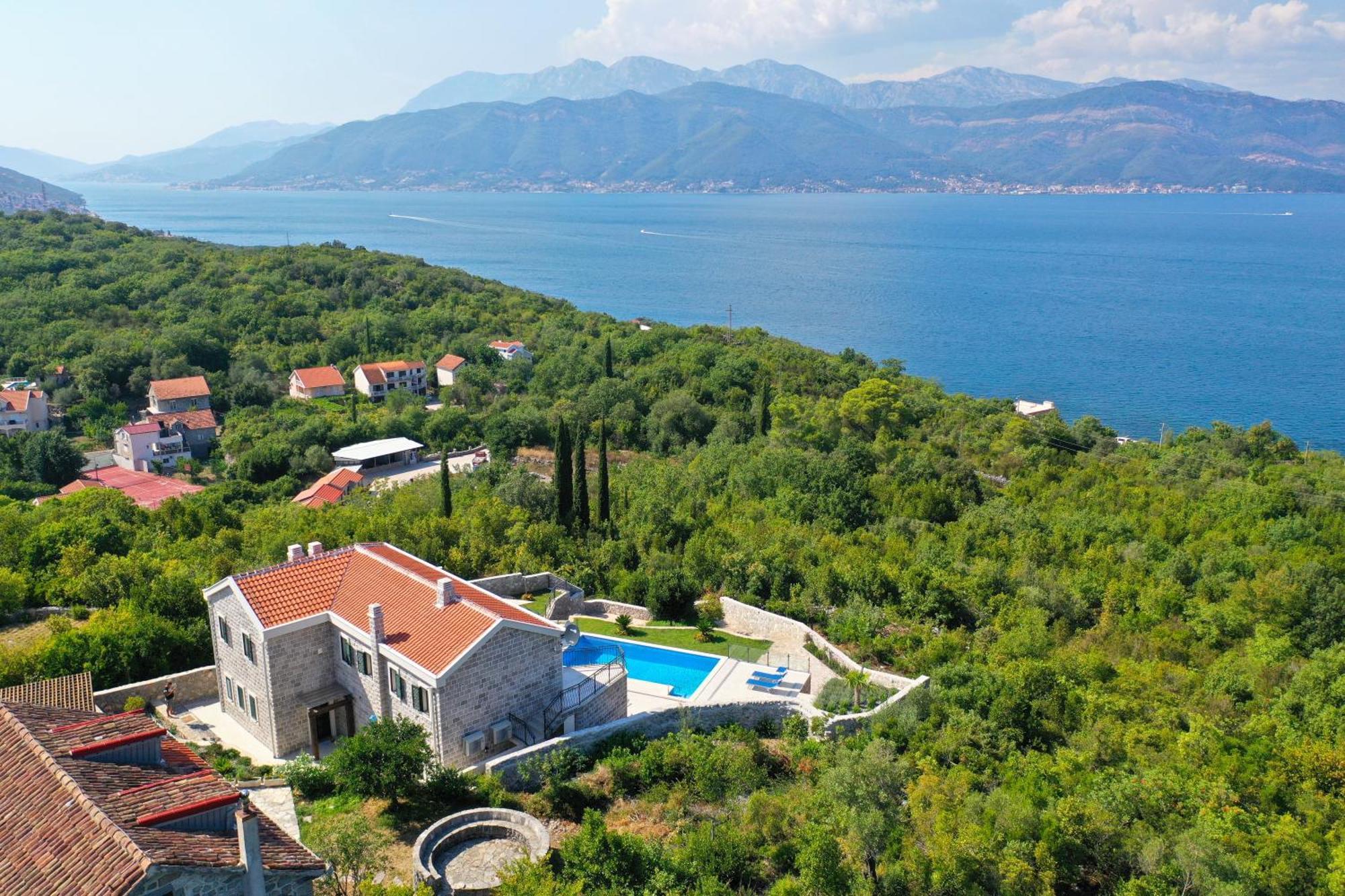 Villa Vista Azzurra Tivat Ngoại thất bức ảnh