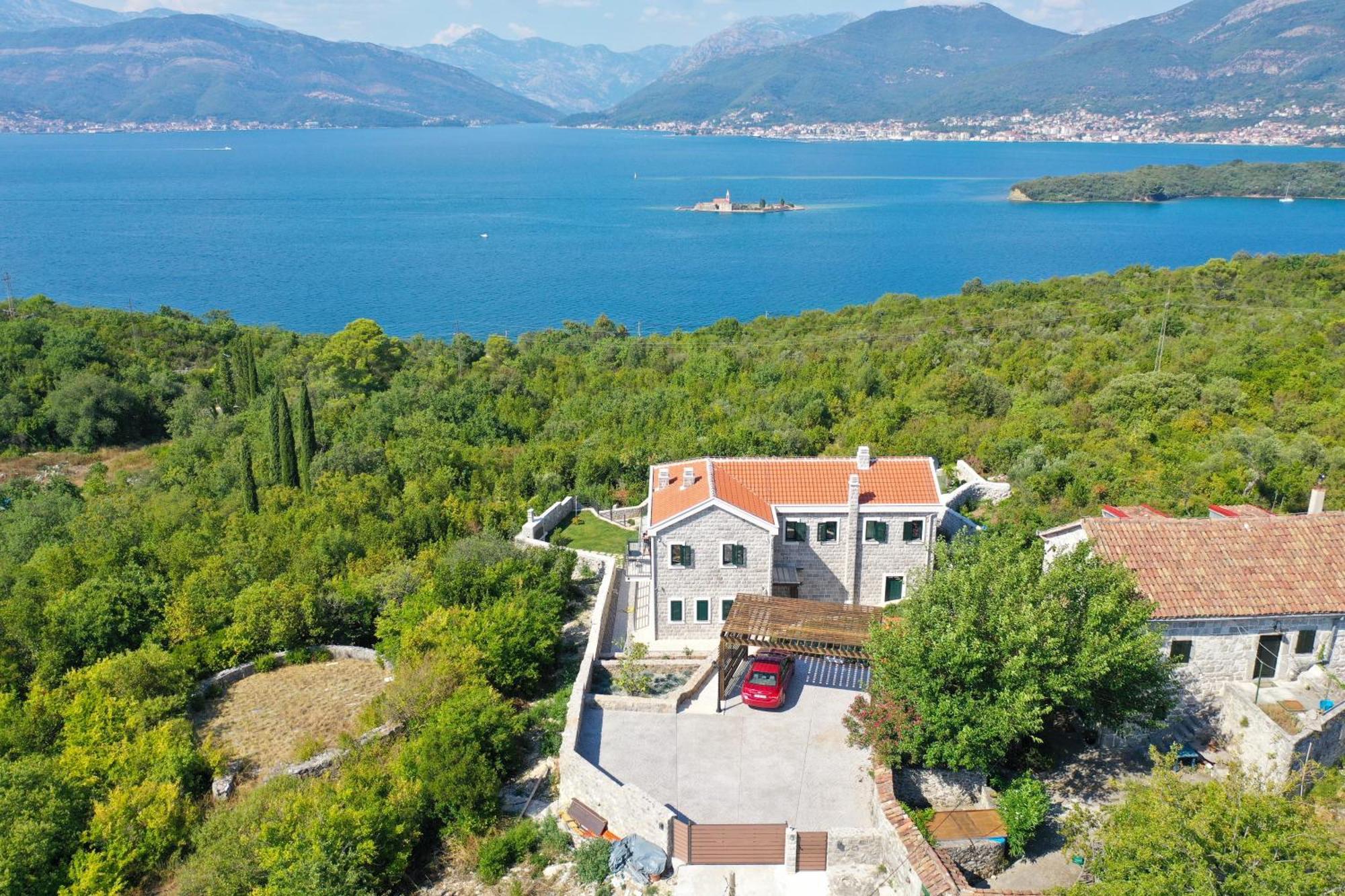 Villa Vista Azzurra Tivat Ngoại thất bức ảnh