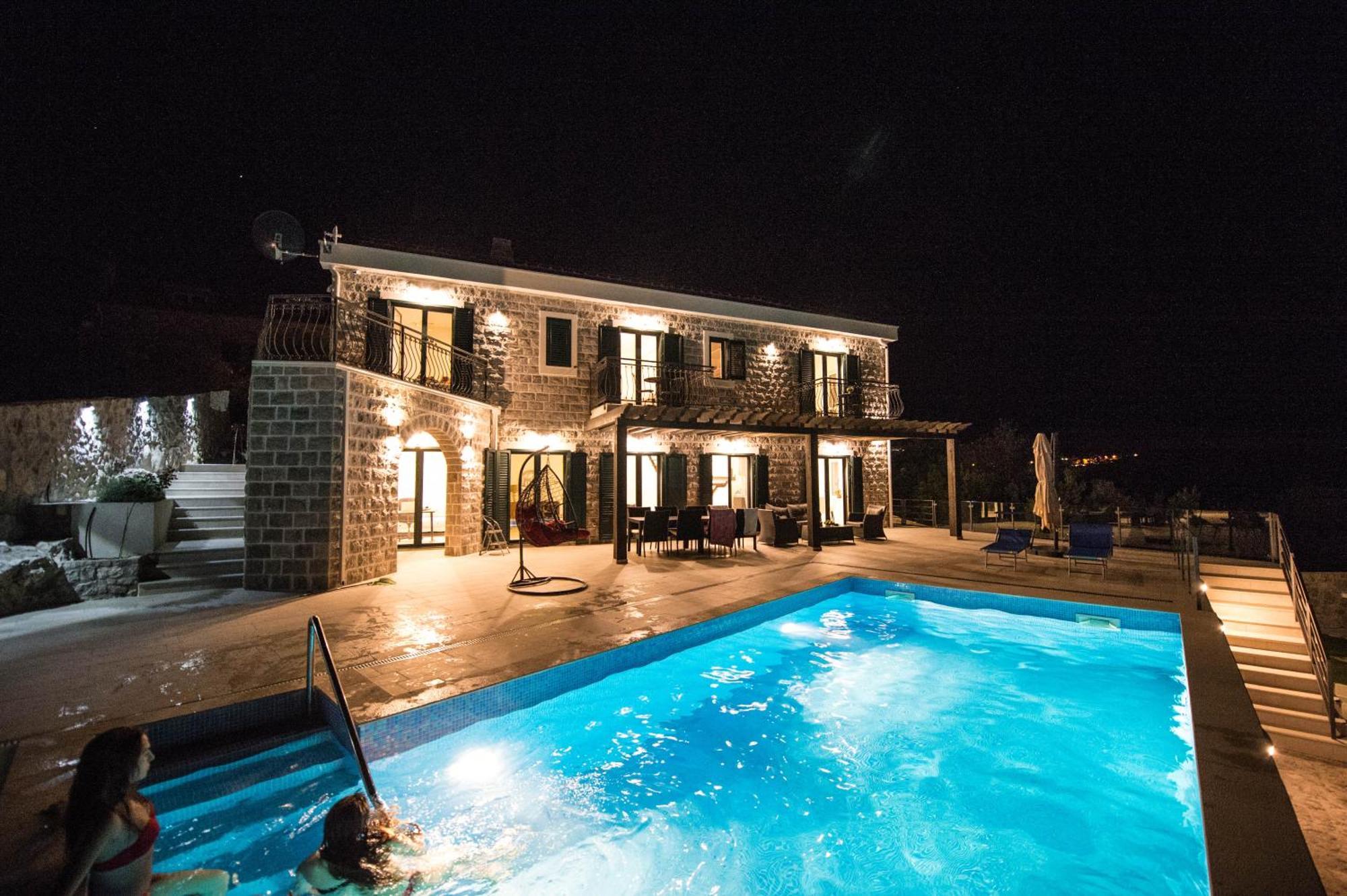 Villa Vista Azzurra Tivat Ngoại thất bức ảnh