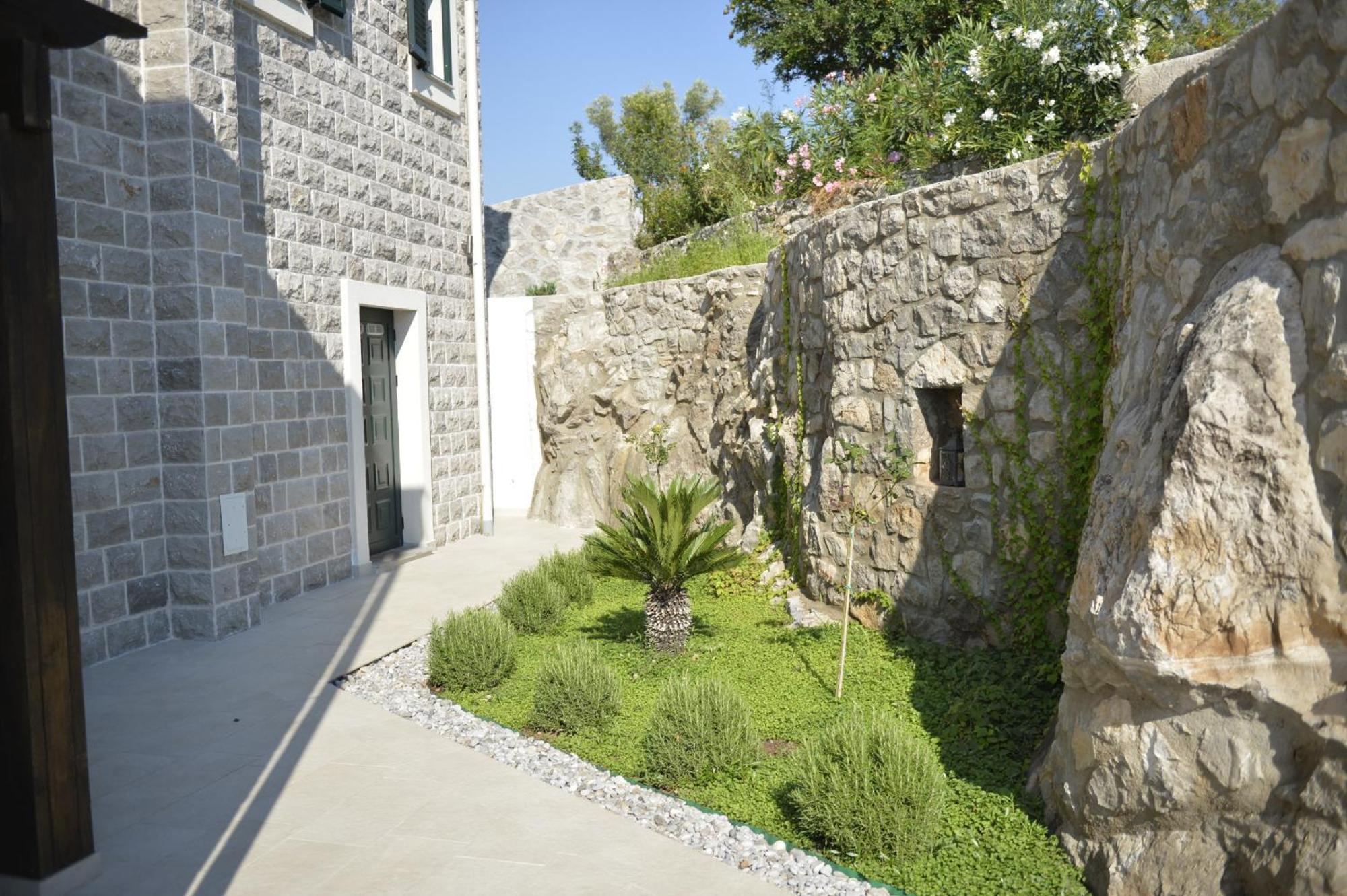 Villa Vista Azzurra Tivat Ngoại thất bức ảnh