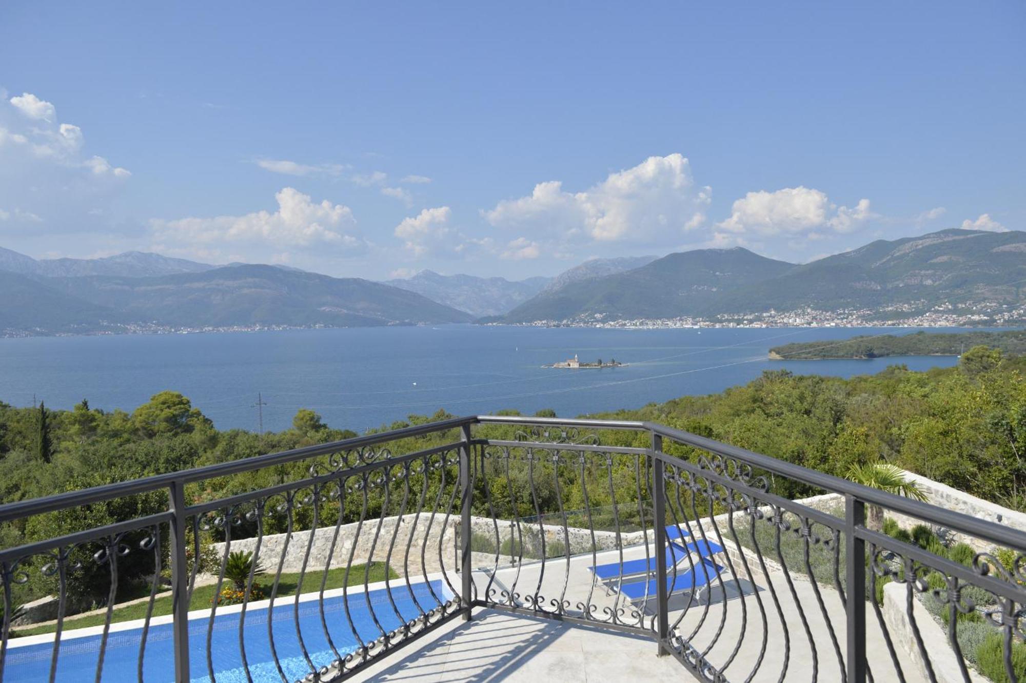 Villa Vista Azzurra Tivat Ngoại thất bức ảnh