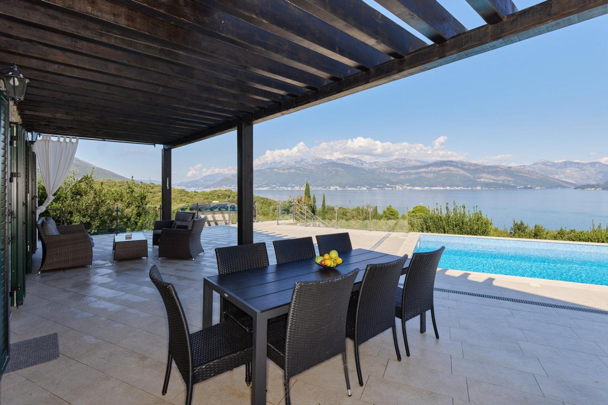 Villa Vista Azzurra Tivat Ngoại thất bức ảnh